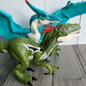 Robo Alive Dino Action Pterodactyl and Rapter by Zuru